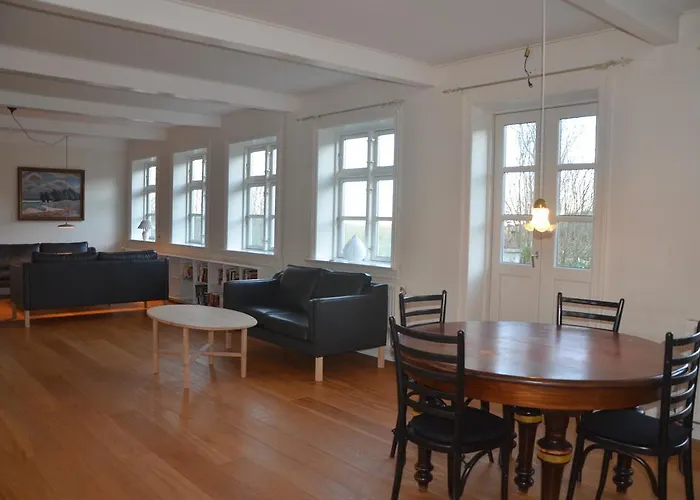 Lehnsgaard * Gudhjem